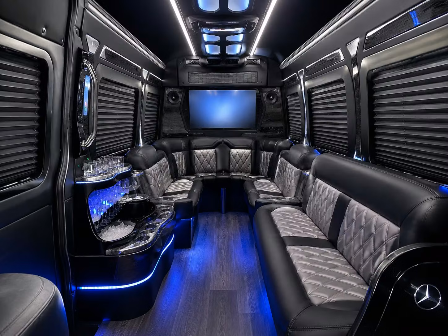 bus rental options for homestead trips